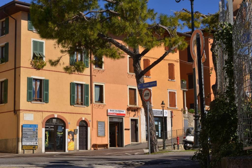 Taverna Affittacamere Gardone Riviera Exterior photo